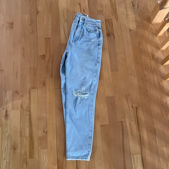 COPY - Zara jeans - Picture 2 of 6